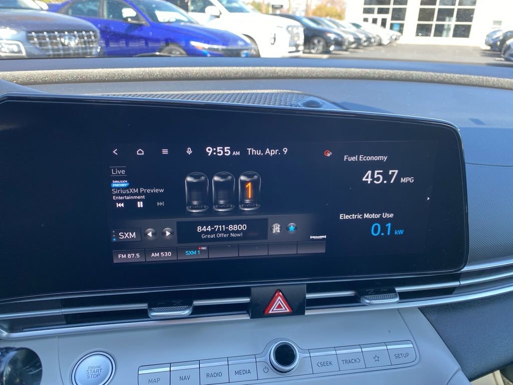 Certified 2022 Hyundai Elantra Limited w/ Cargo Package image 18