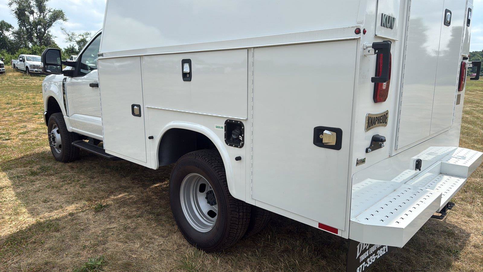 New 2025 Ford F350 XL w/ XL Chrome Package AWD/4WD image 22