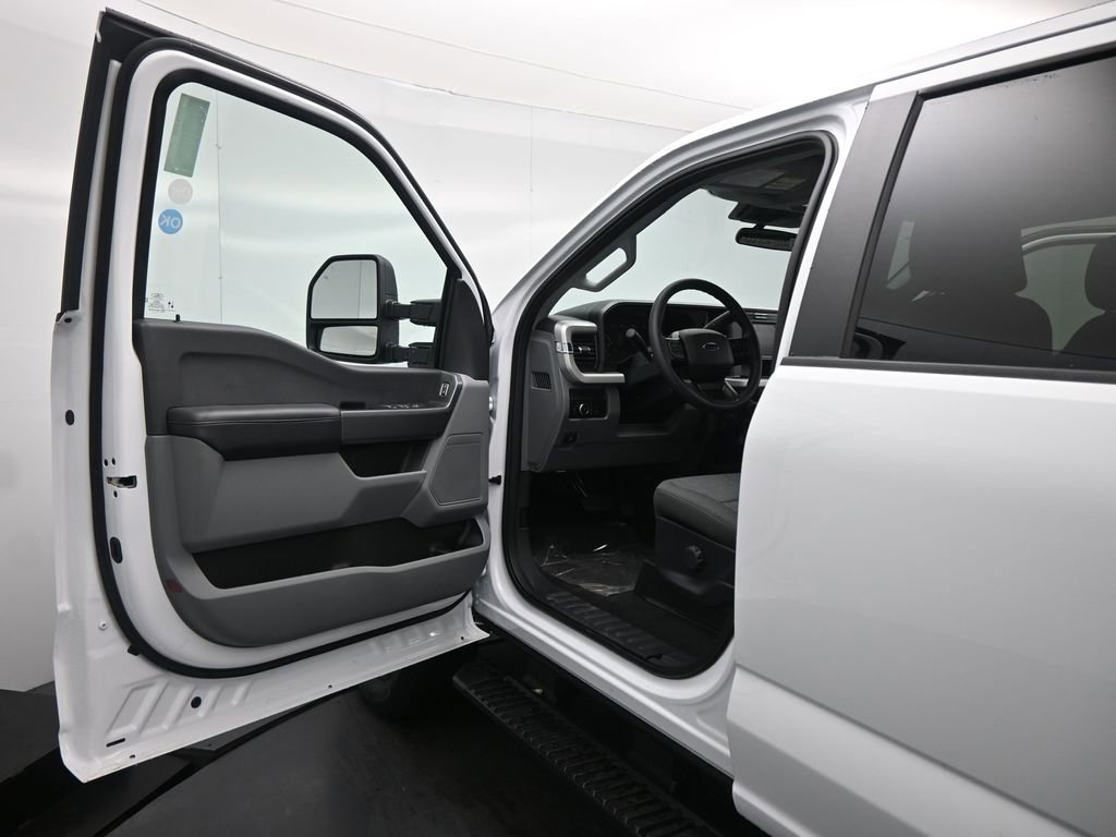 New 2026 Ford F350 XL w/ STX Appearance Package AWD/4WD image 8