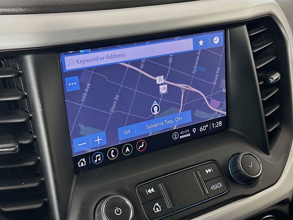 Used 2023 GMC Acadia SLT image 19