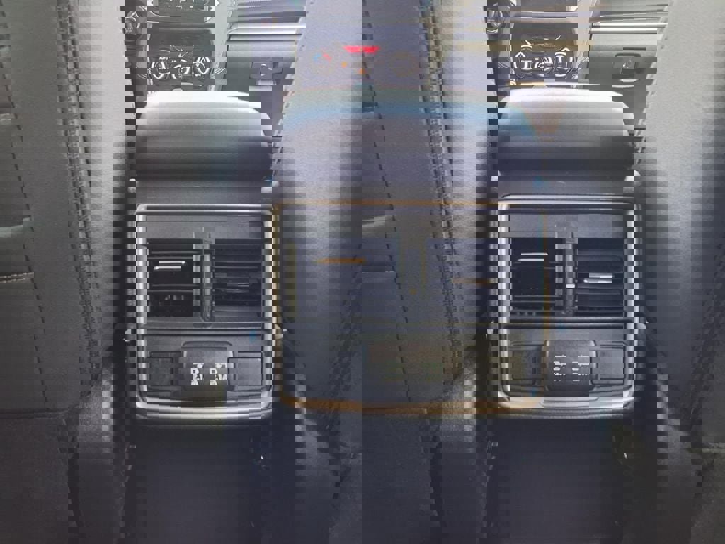 Used 2023 Subaru Forester Premium image 23