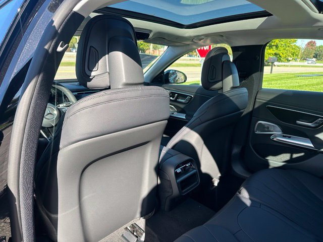 New 2027 Mercedes-Benz E 350 4MATIC Sedan image 18