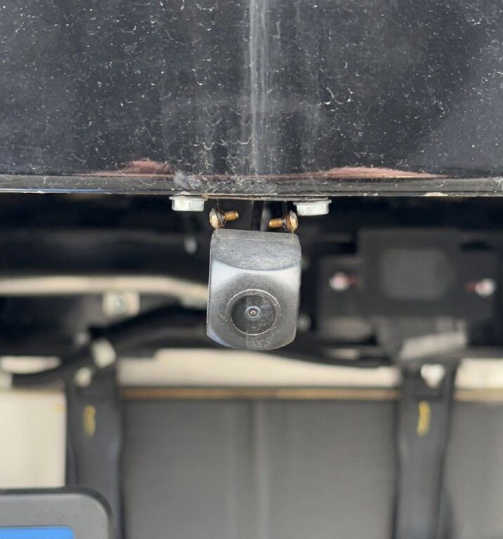 New 2025 Chevrolet Low Cab Forward image 9
