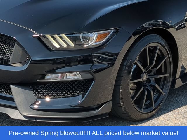 Used 2016 Ford Mustang Shelby GT350 w/ Technology Package RWD image 17