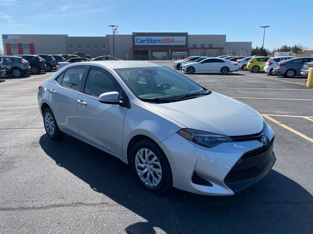 Used 2017 Toyota Corolla LE video 1