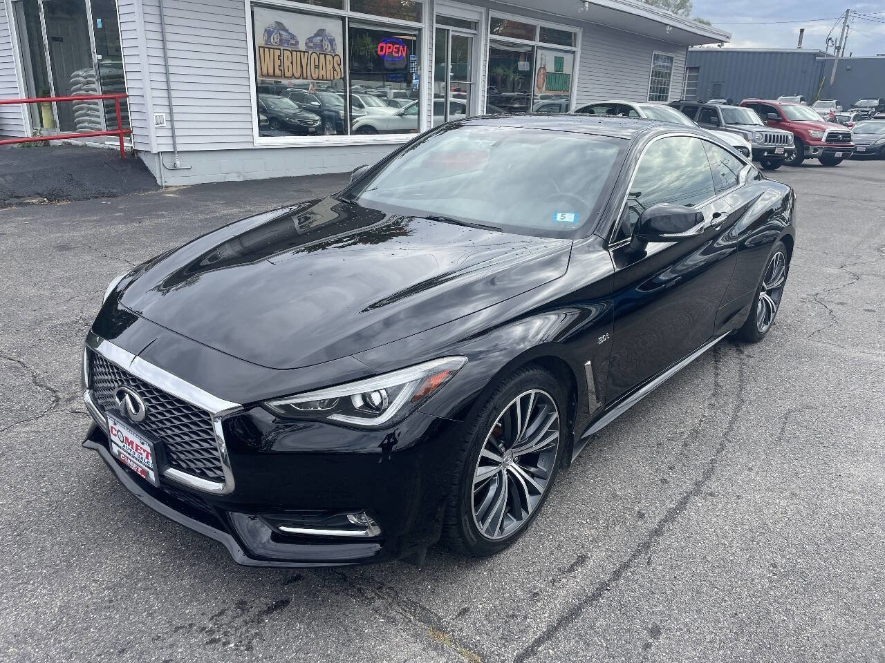 Used 2017 INFINITI Q60 3.0t w/ Cargo Package image 2