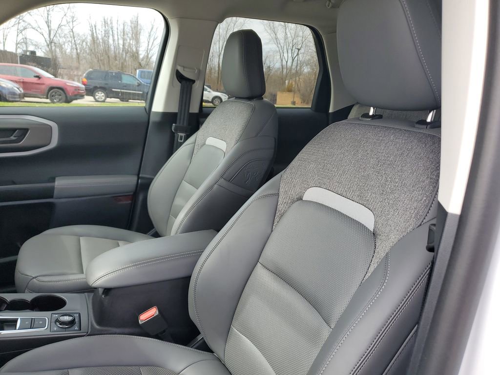 Certified 2025 Ford Bronco Sport Badlands image 15