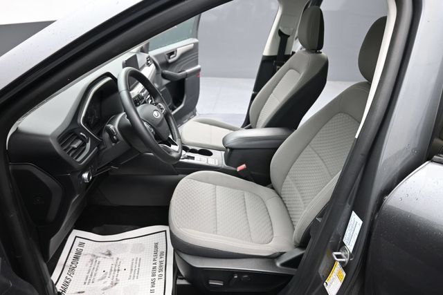 Used 2022 Ford Escape SE w/ SE Sport Appearance Package AWD/4WD image 14
