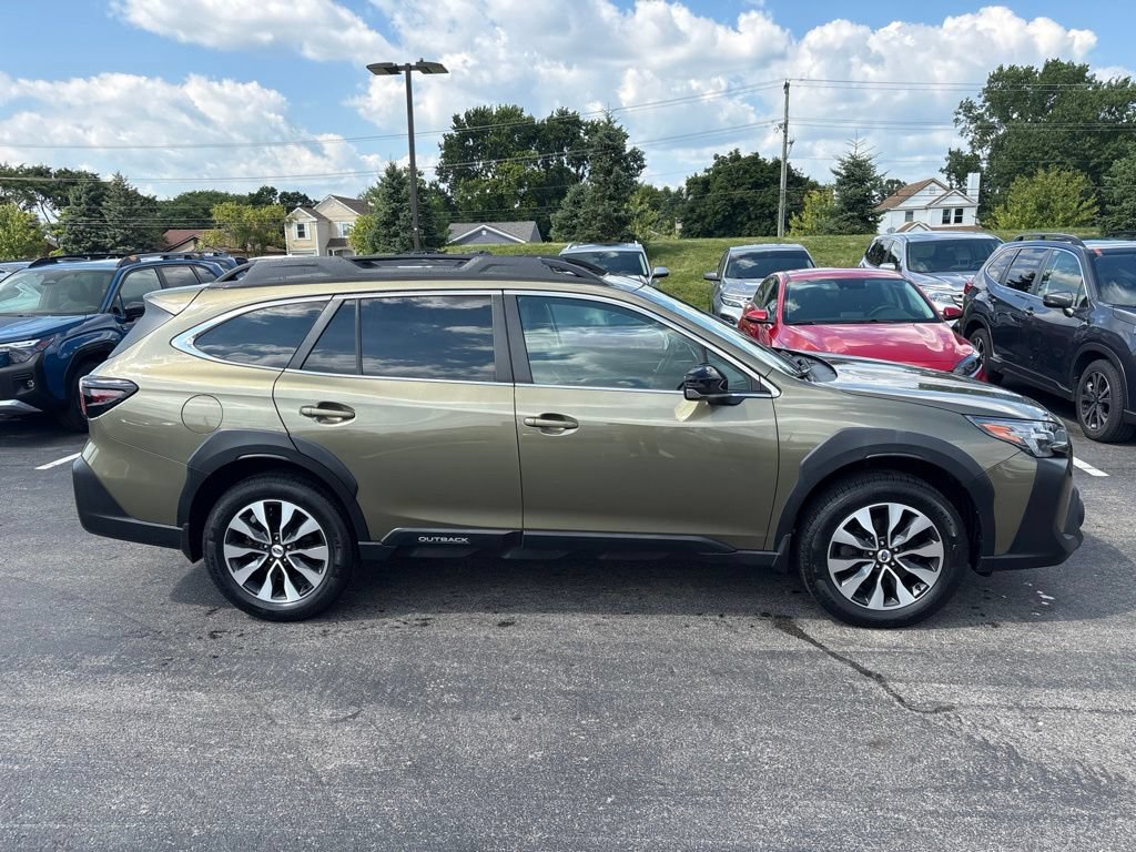 Certified 2024 Subaru Outback Limited AWD/4WD image 2
