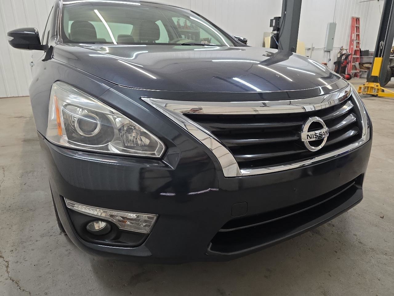 Used 2015 Nissan Altima 3.5 SL image 18