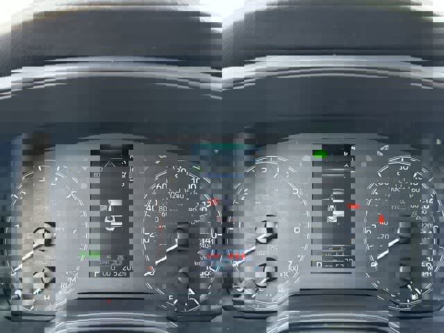 Used 2025 Toyota Corolla LE image 6