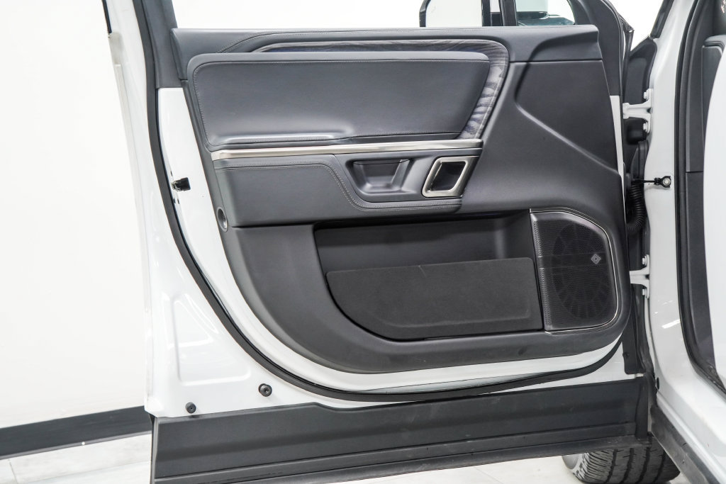Used 2023 Rivian R1S Adventure Quad AWD/4WD image 41