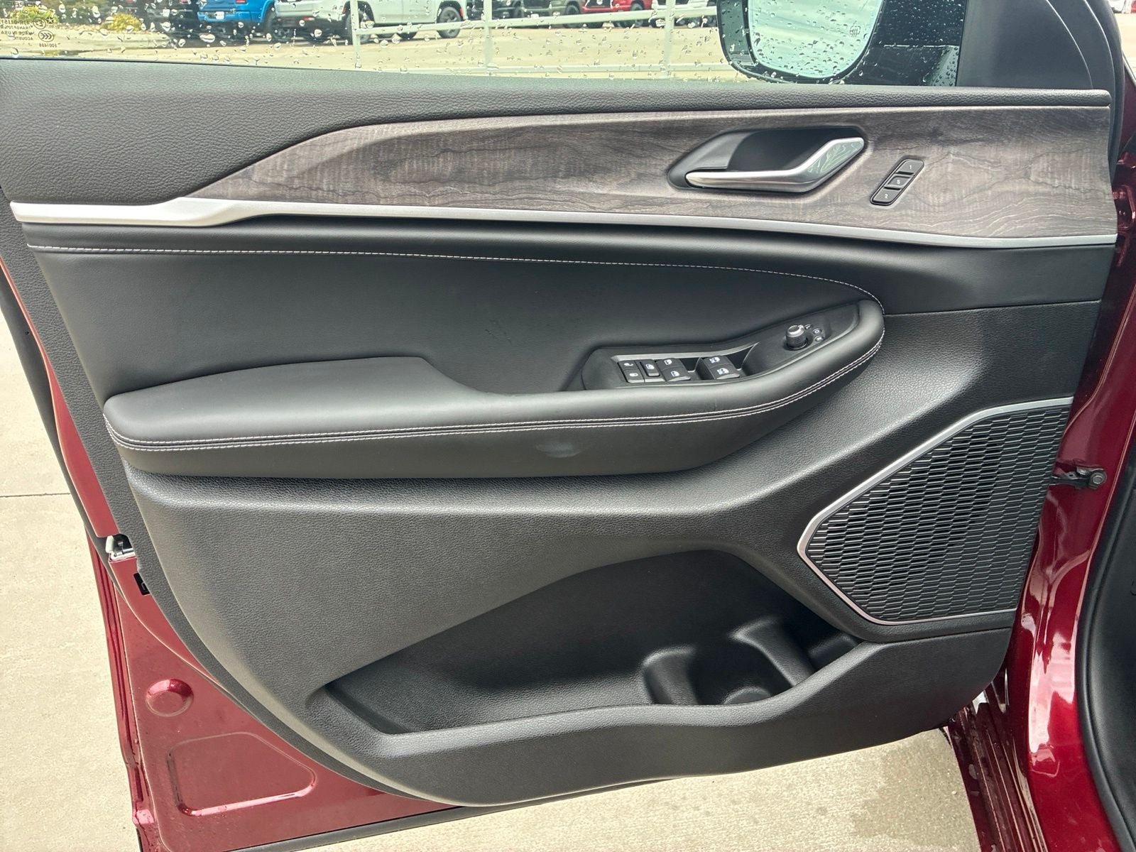 New 2026 Jeep Grand Cherokee L Limited AWD/4WD image 15