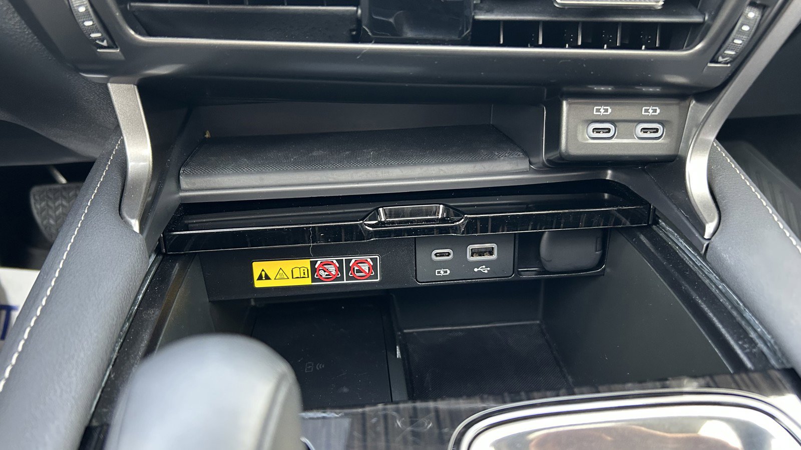 Used 2024 Lexus RX 350 AWD w/ Technology Package image 32