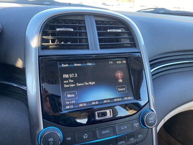 Used 2015 Chevrolet Malibu LT w/ Leather Package image 18