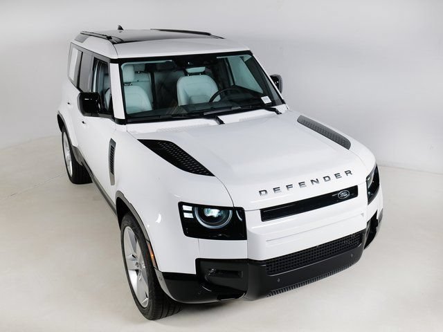 New 2026 Land Rover Defender 110 X-Dynamic SE AWD/4WD image 28