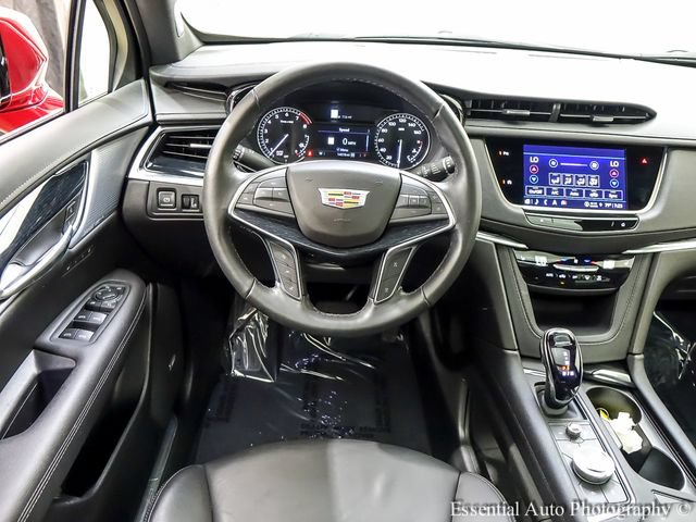 Used 2024 Cadillac XT5 Premium Luxury AWD/4WD image 3