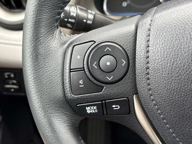 Used 2015 Toyota RAV4 Limited AWD/4WD image 25