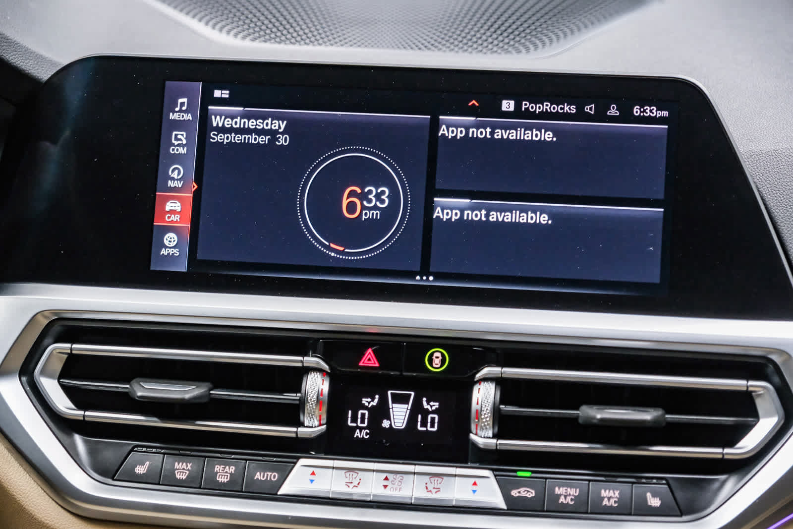 Used 2022 BMW 330i Sedan w/ M Sport Package RWD image 16