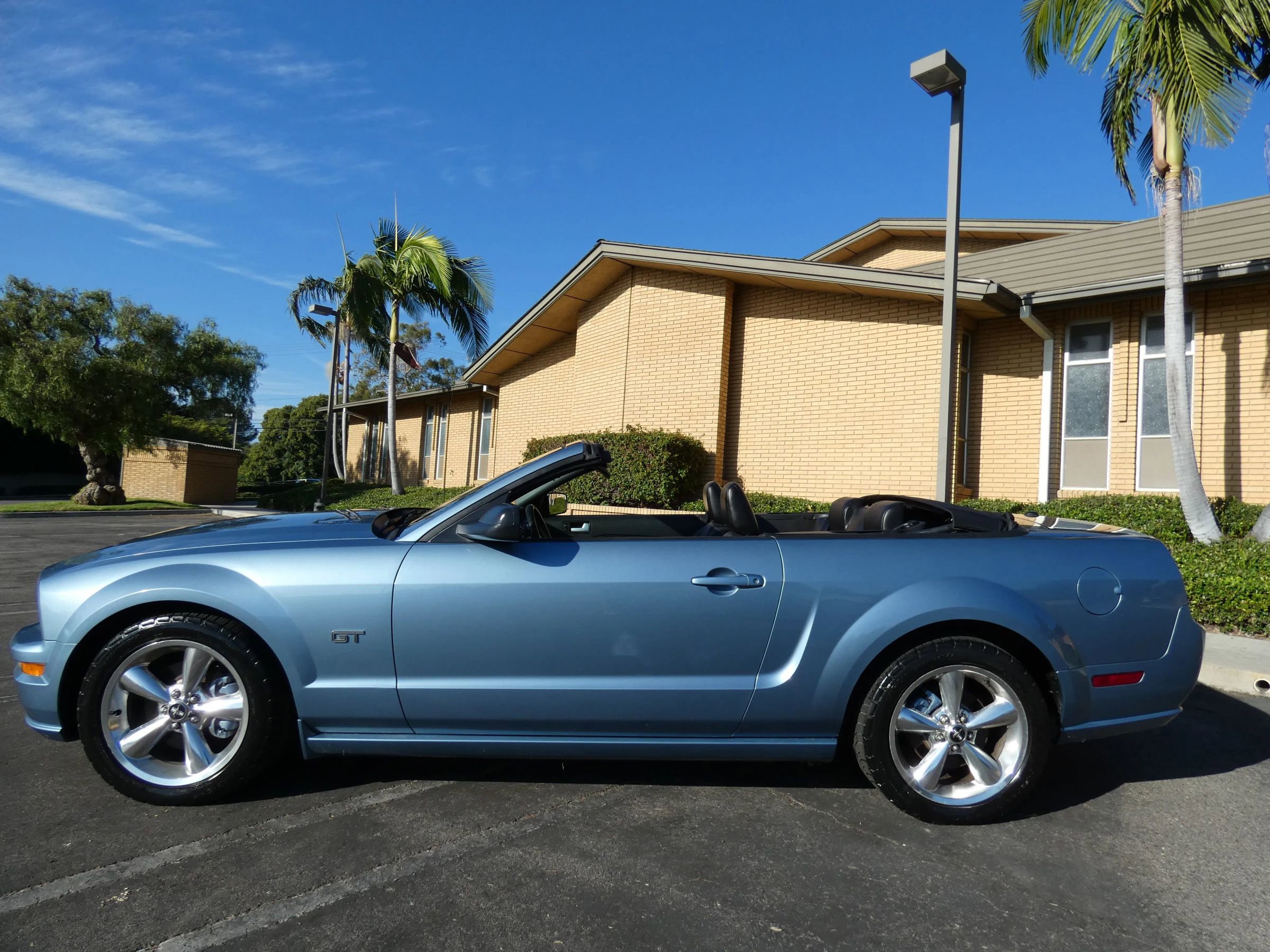 Used 2007 Ford Mustang GT Premium image 13