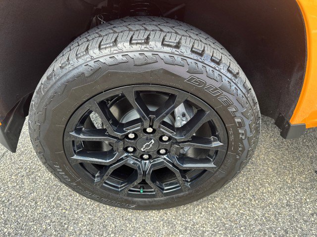 New 2025 Chevrolet Colorado Z71 w/ Technology Package image 12