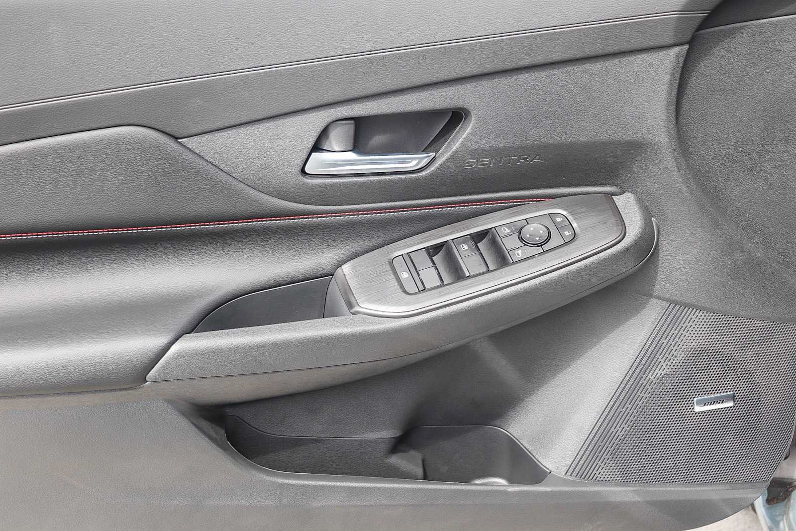 New 2027 Nissan Sentra SR FWD image 21
