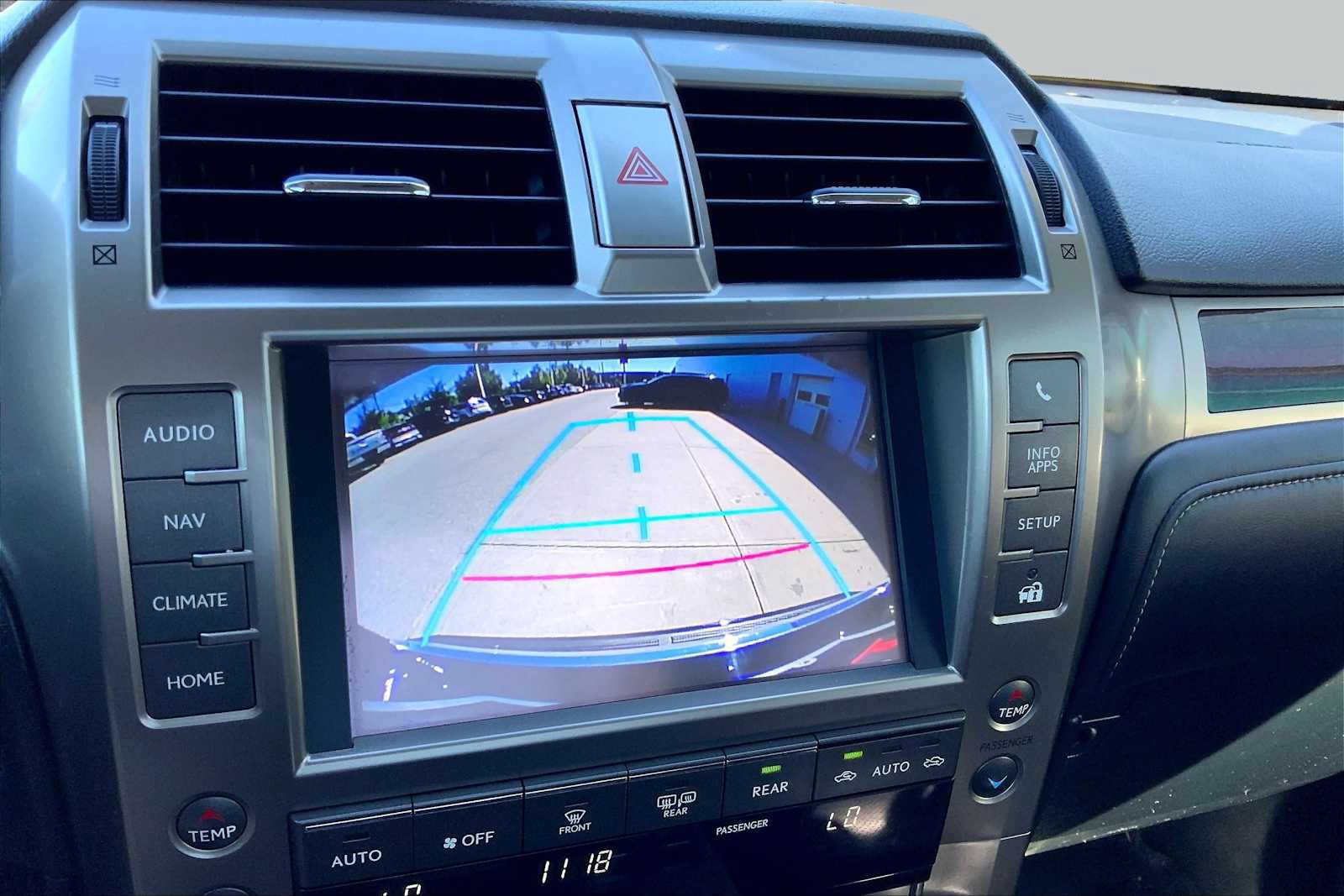 Used 2014 Lexus GX 460 Luxury AWD/4WD image 29