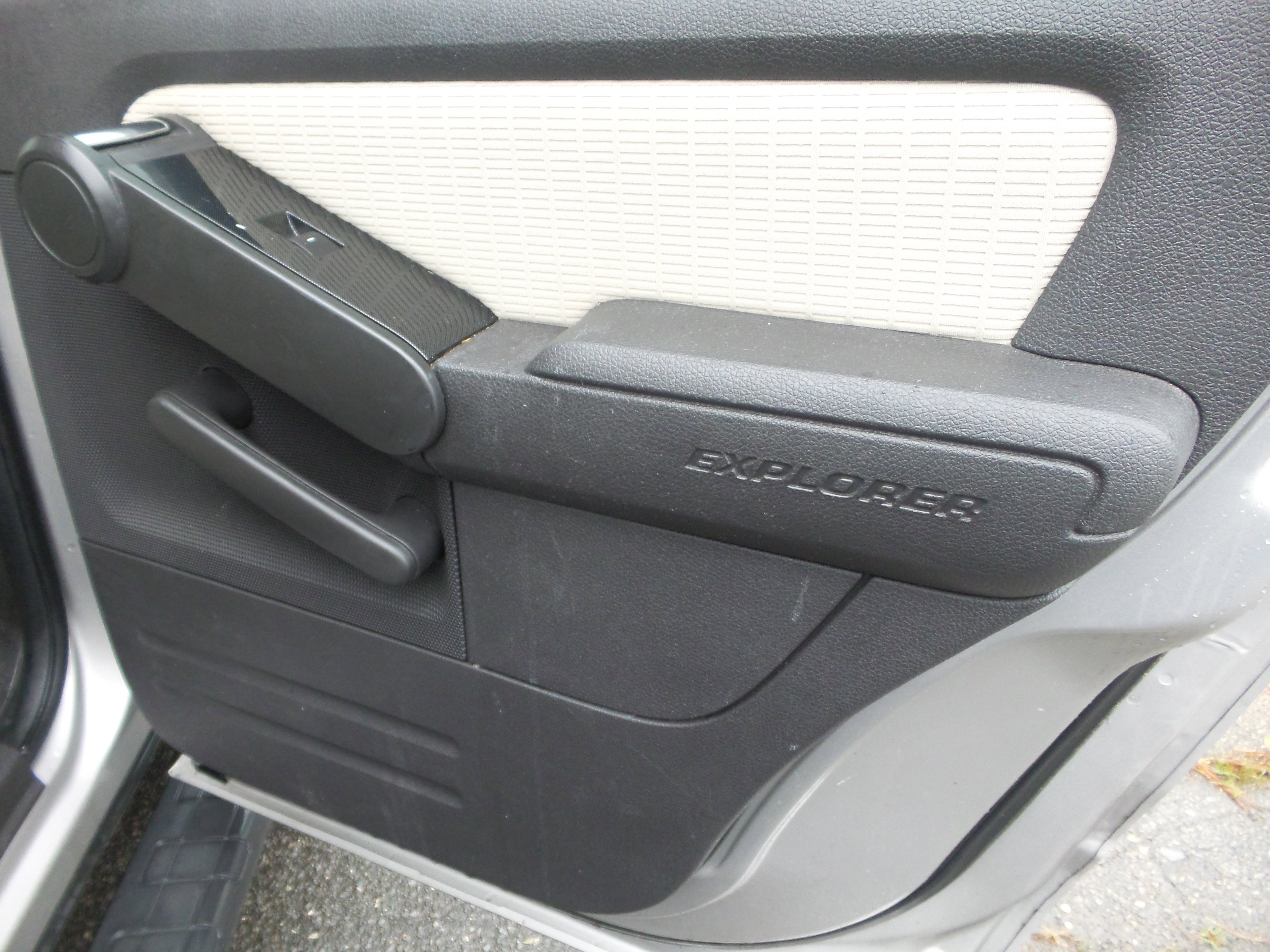Used 2008 Ford Explorer Sport Trac XLT AWD/4WD image 20