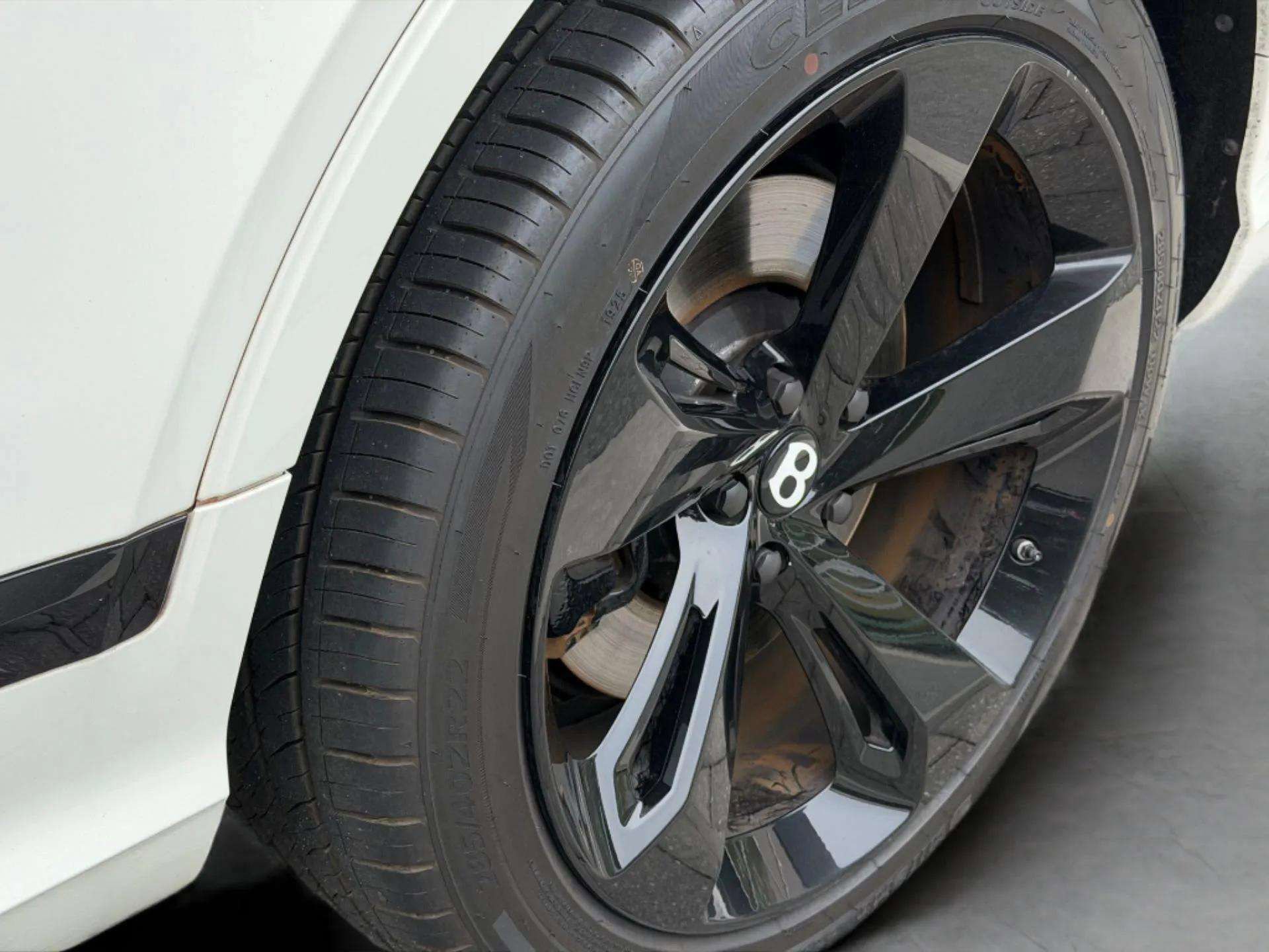 Certified 2022 Bentley Bentayga image 54