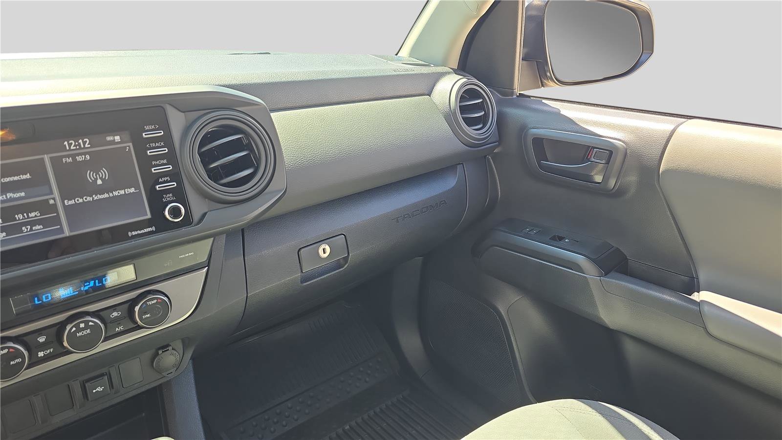 Used 2023 Toyota Tacoma SR AWD/4WD image 23