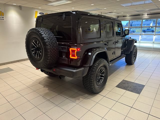 Used 2024 Jeep Wrangler Unlimited Rubicon AWD/4WD image 23