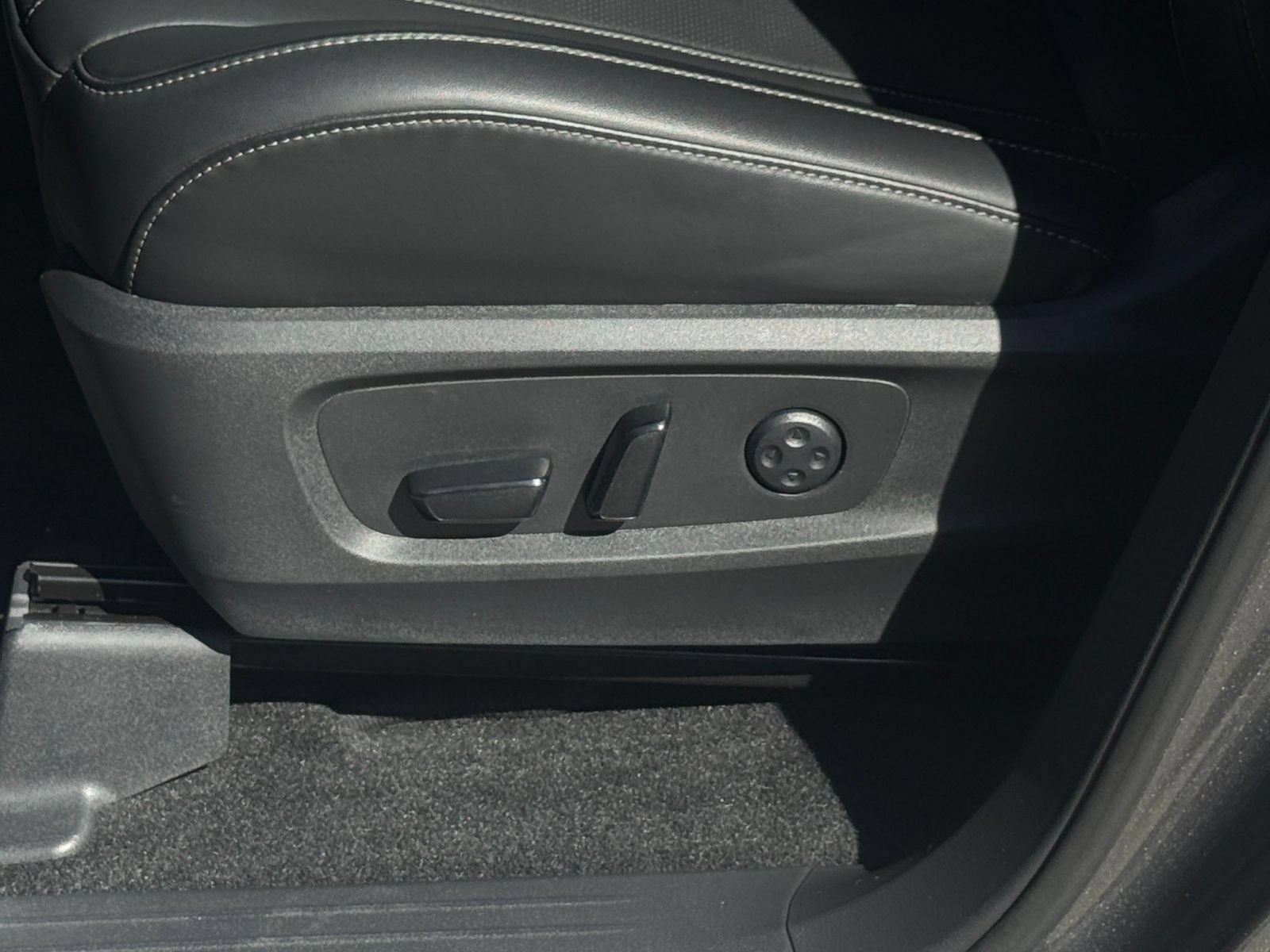 Used 2026 INFINITI QX60 Luxe AWD/4WD image 23