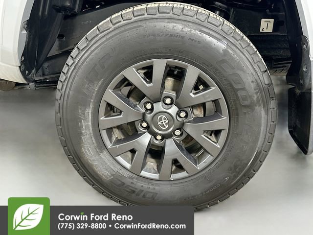 Used 2021 Toyota Tacoma SR5 image 29