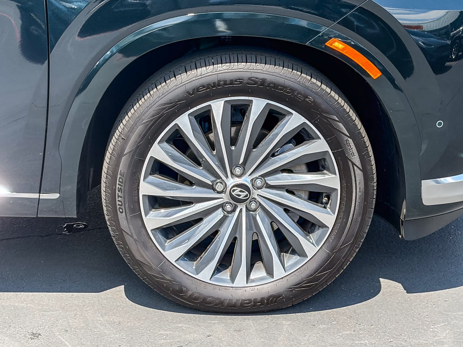 Used 2024 Hyundai Palisade Calligraphy AWD/4WD image 9