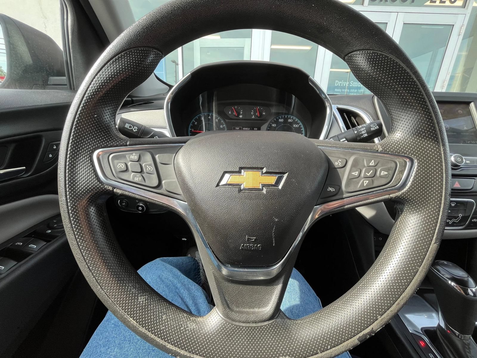 Used 2019 Chevrolet Equinox LS w/ LS Convenience Package FWD image 14