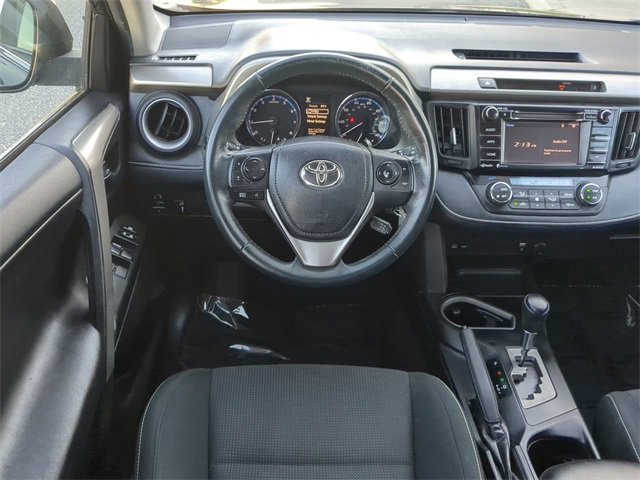 Used 2016 Toyota RAV4 XLE image 16
