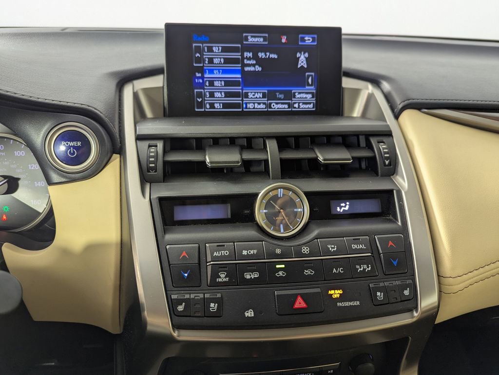 Used 2015 Lexus NX 300h FWD w/ Luxury Package image 11