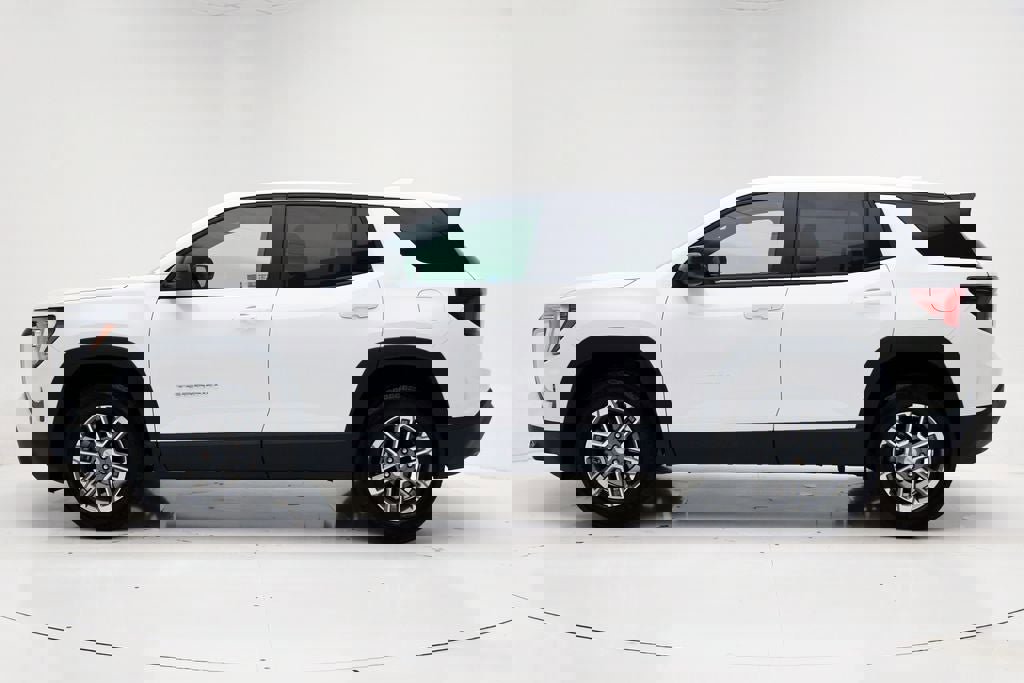 Used 2025 GMC Terrain Elevation image 6