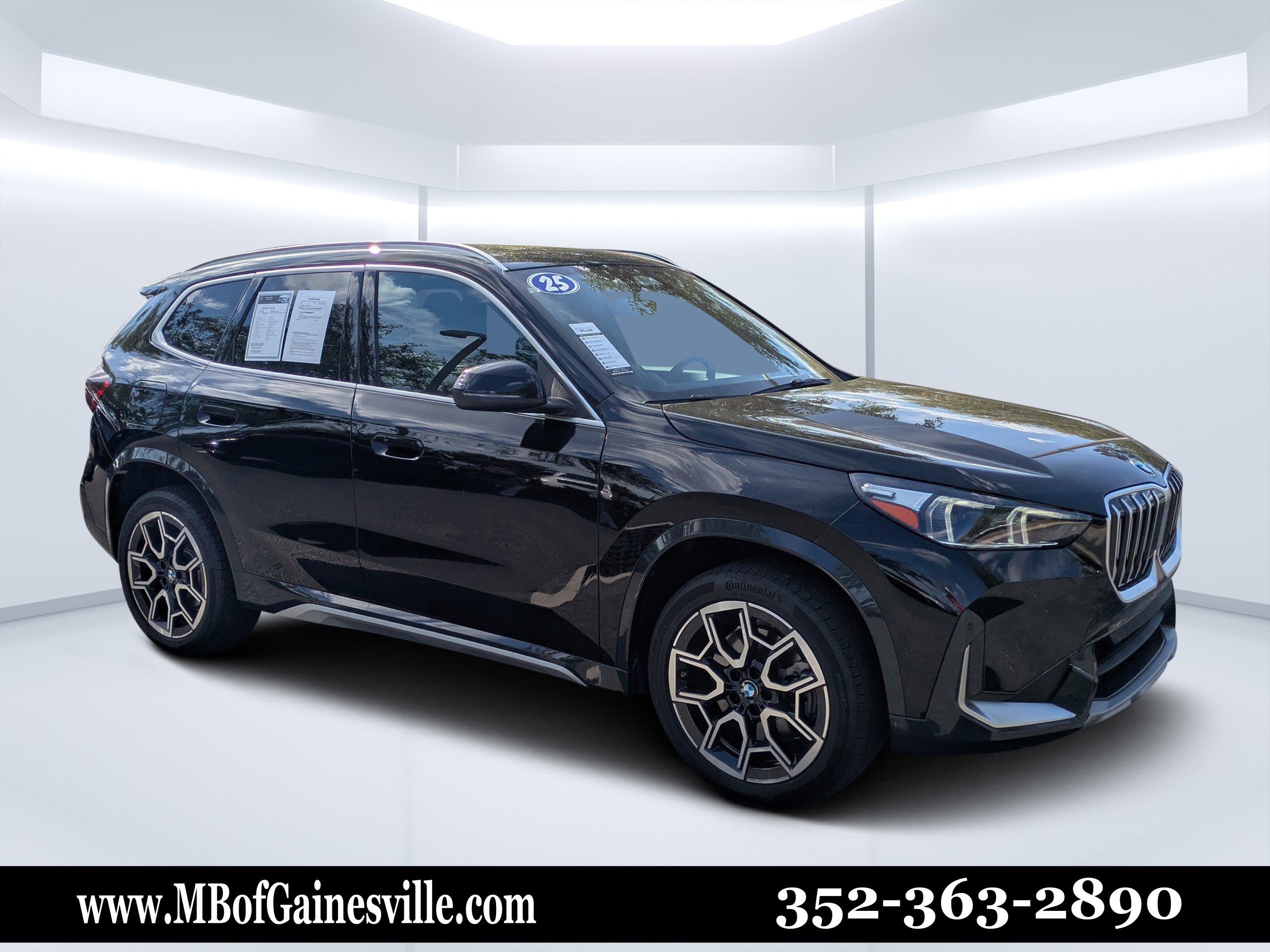 Used 2025 BMW X1 xDrive28i w/ Convenience Package image 1