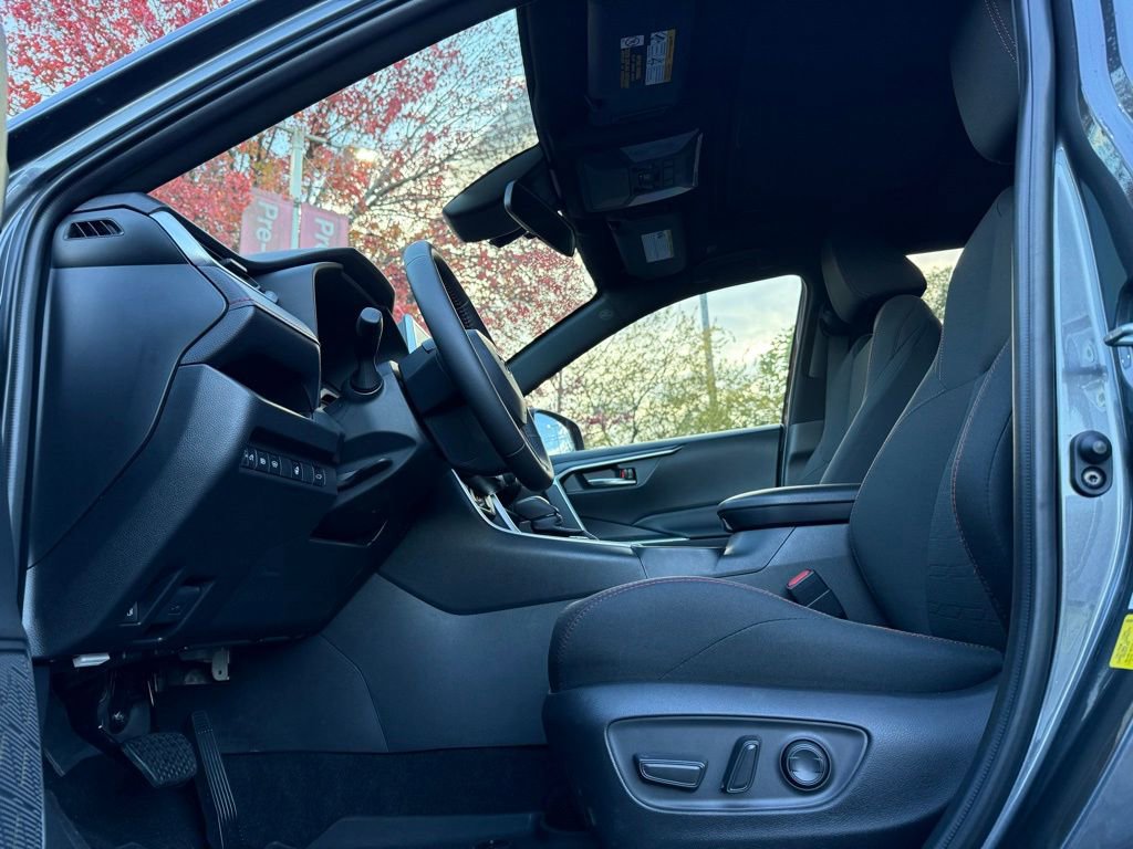 Certified 2025 Toyota RAV4 SE image 10