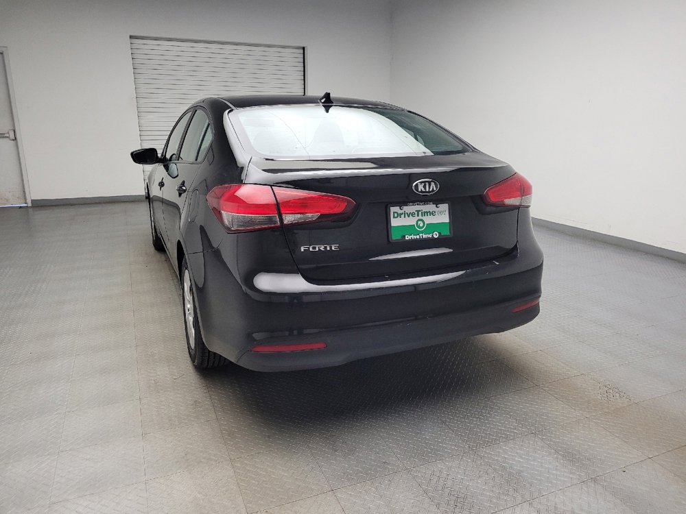 Used 2017 Kia Forte LX FWD image 6