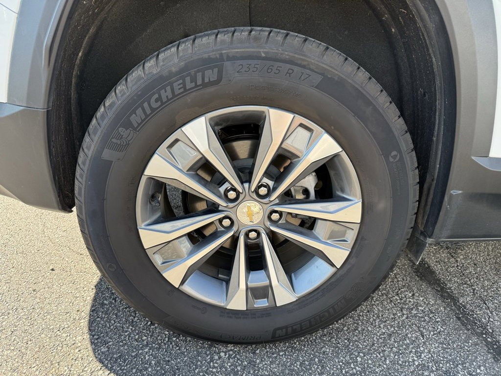 New 2025 Chevrolet Equinox LT w/ Convenience Package II image 29