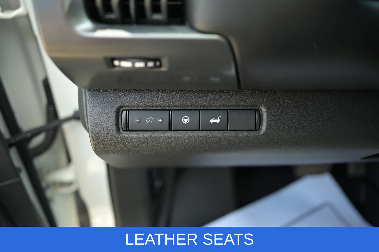 Used 2023 Nissan Pathfinder SL w/ SL Premium Package AWD/4WD image 19