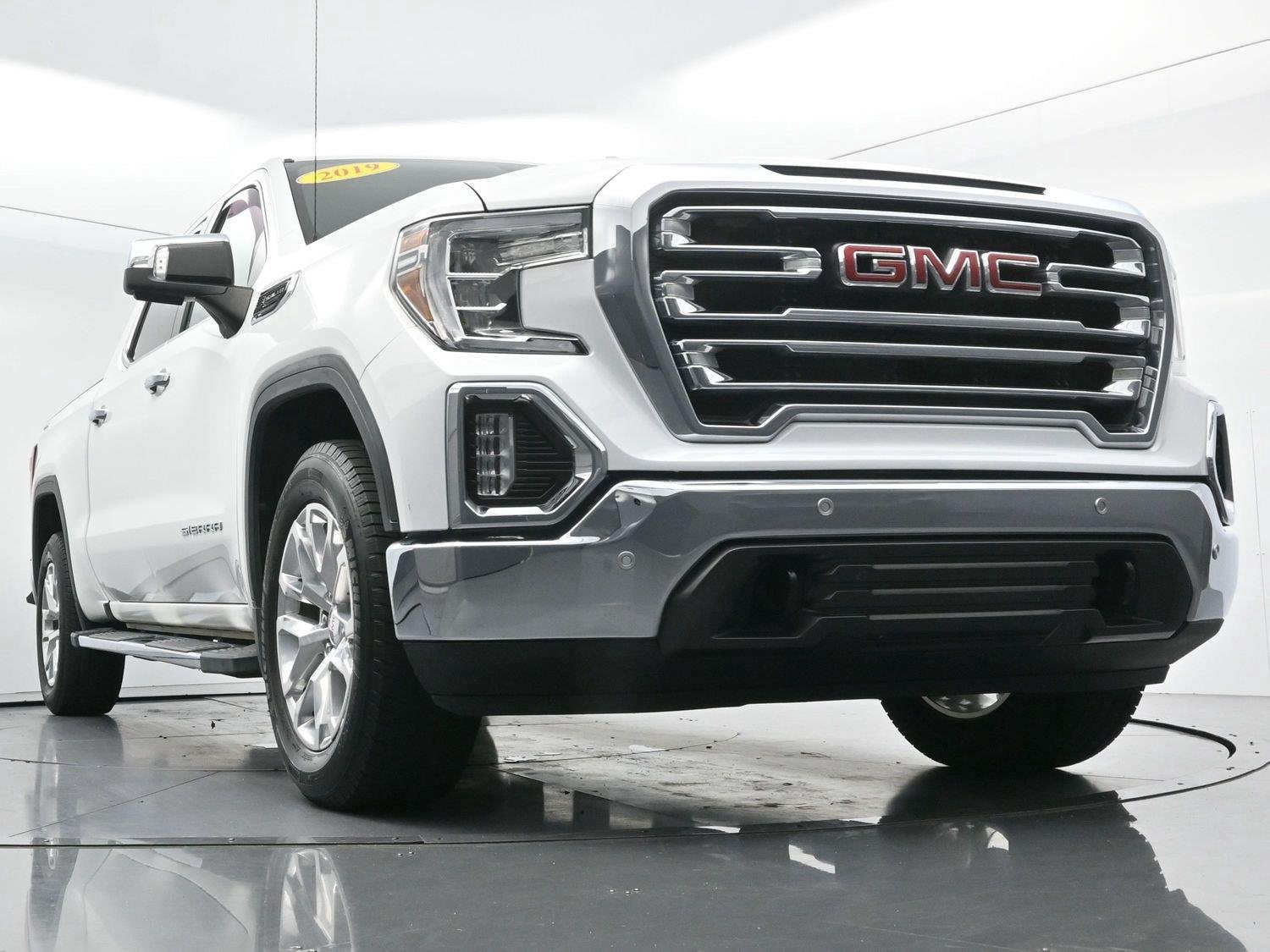 Used 2019 GMC Sierra 1500 SLT w/ SLT Premium Plus Package AWD/4WD image 49
