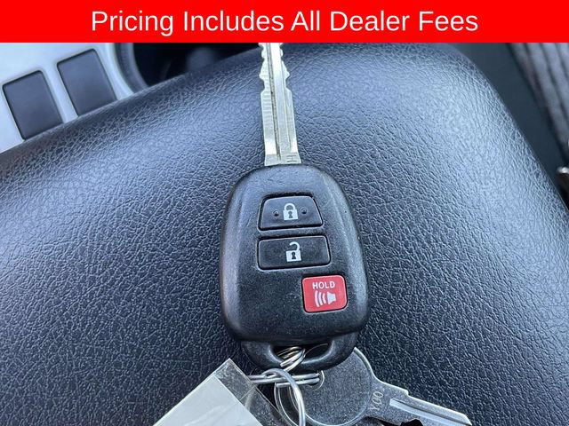 Used 2020 Toyota 4Runner SR5 RWD image 33