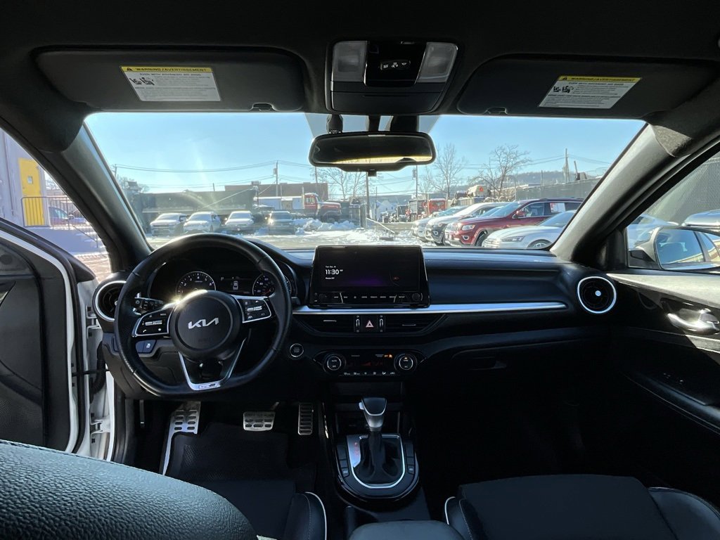 Used 2022 Kia Forte GT-Line image 17