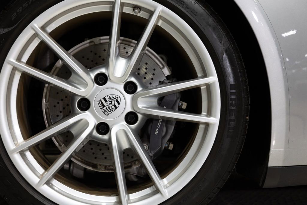 Used 2023 Porsche 911 Carrera w/ Sport Chrono Package image 27