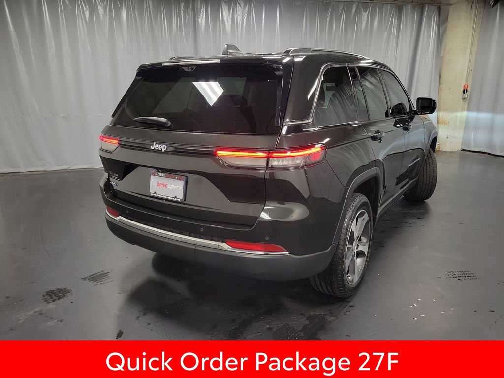 Used 2023 Jeep Grand Cherokee 4WD 4xe w/ Luxury Tech Group II image 8