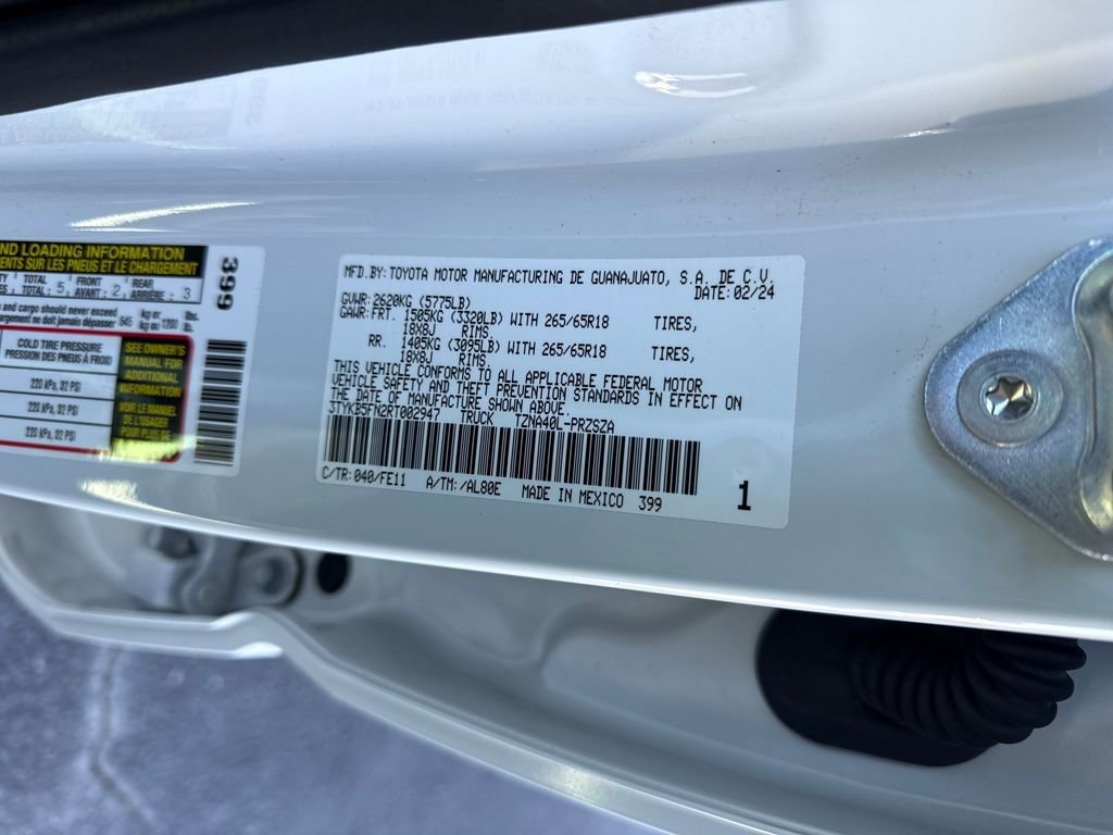 Used 2024 Toyota Tacoma TRD Sport image 30