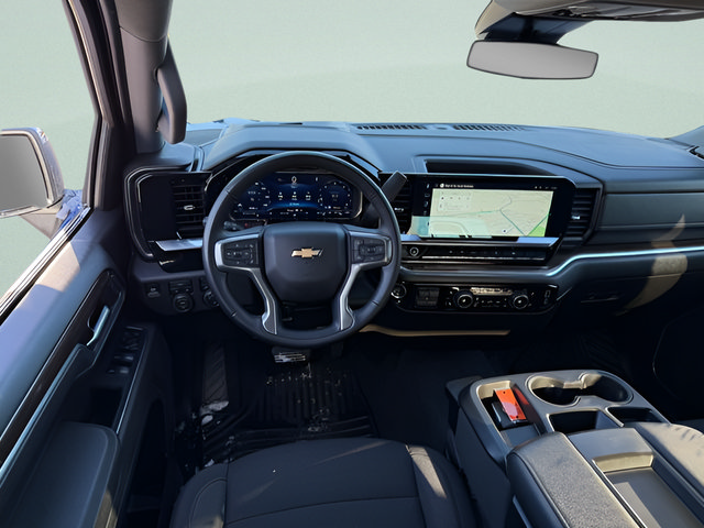 Used 2025 Chevrolet Silverado 1500 LT AWD/4WD image 6